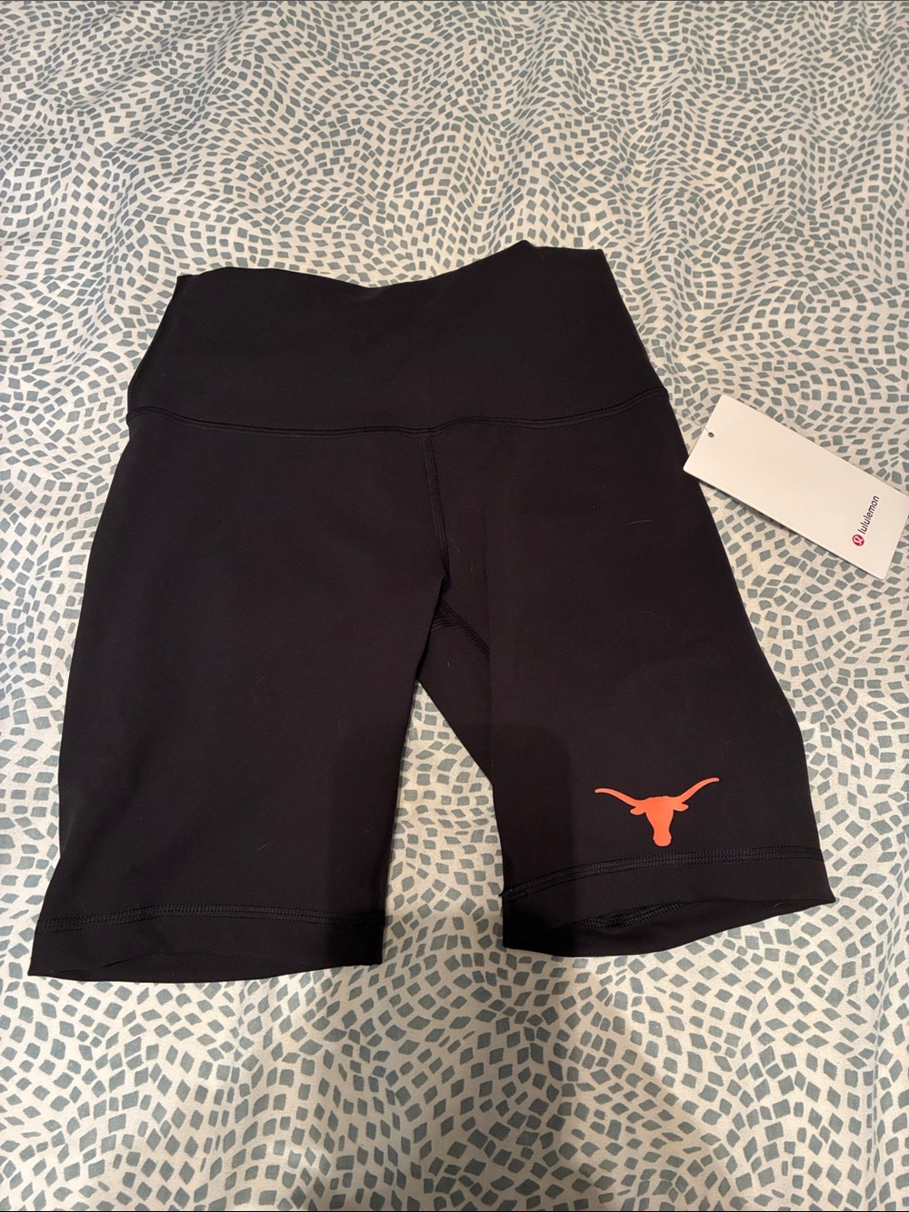 Black Lululemon Wunder Train HR Short 8” with Longhorn Logo